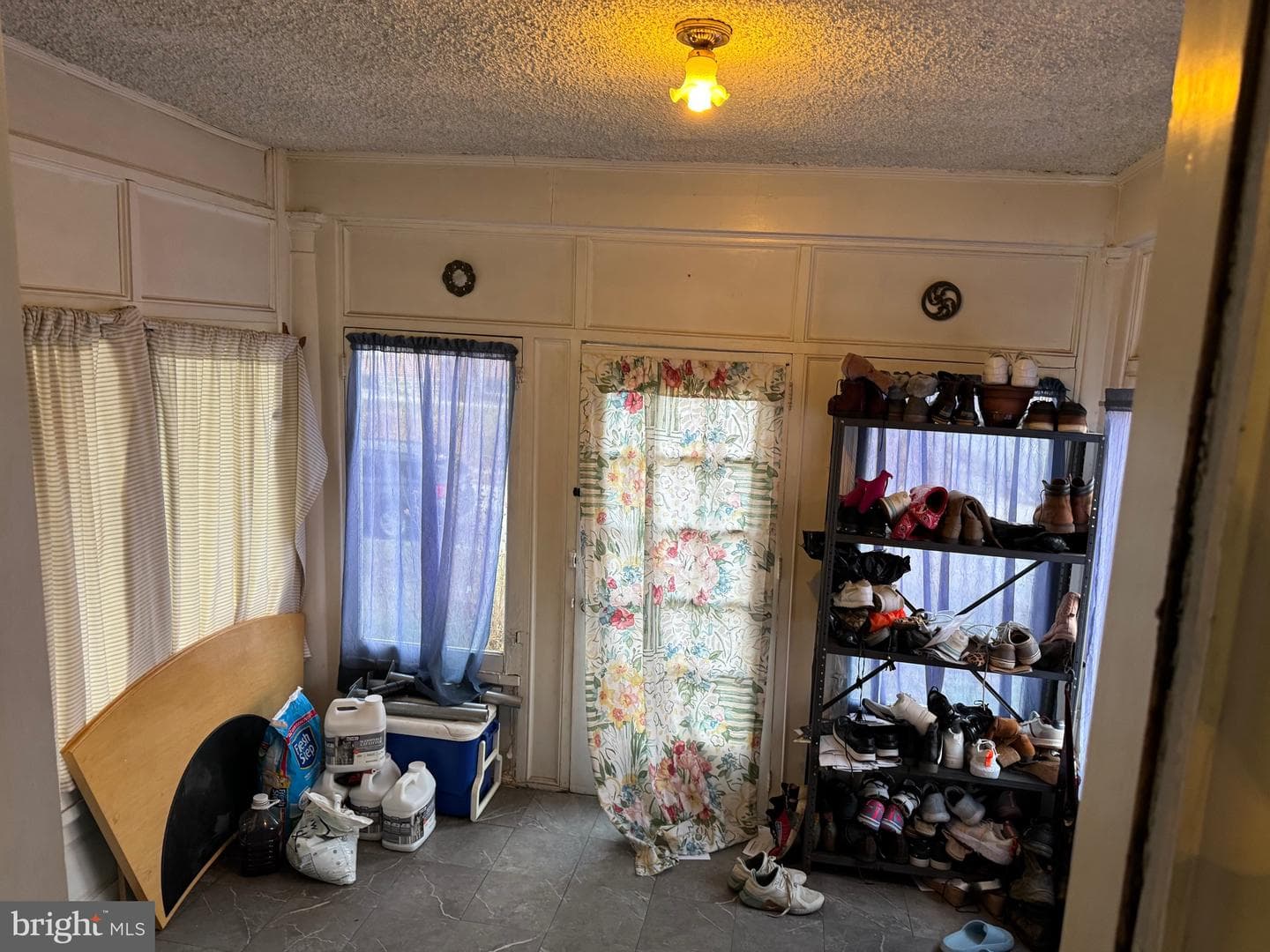 184 Midway Avenue photo 19