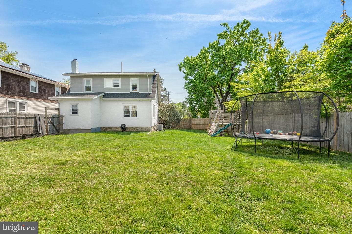 211 Drexel Avenue photo 30