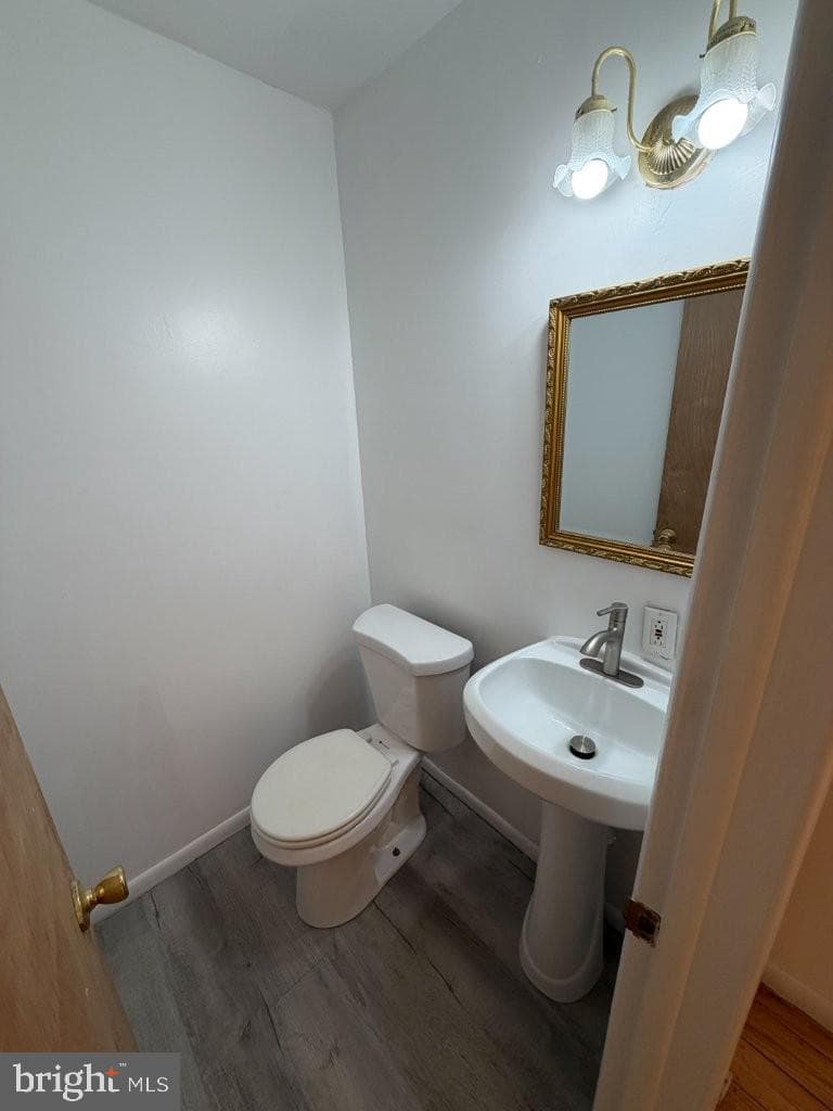 637 N Bishop Avenue photo 15