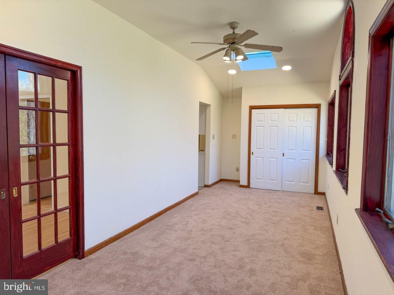 637 N Bishop Avenue photo 18