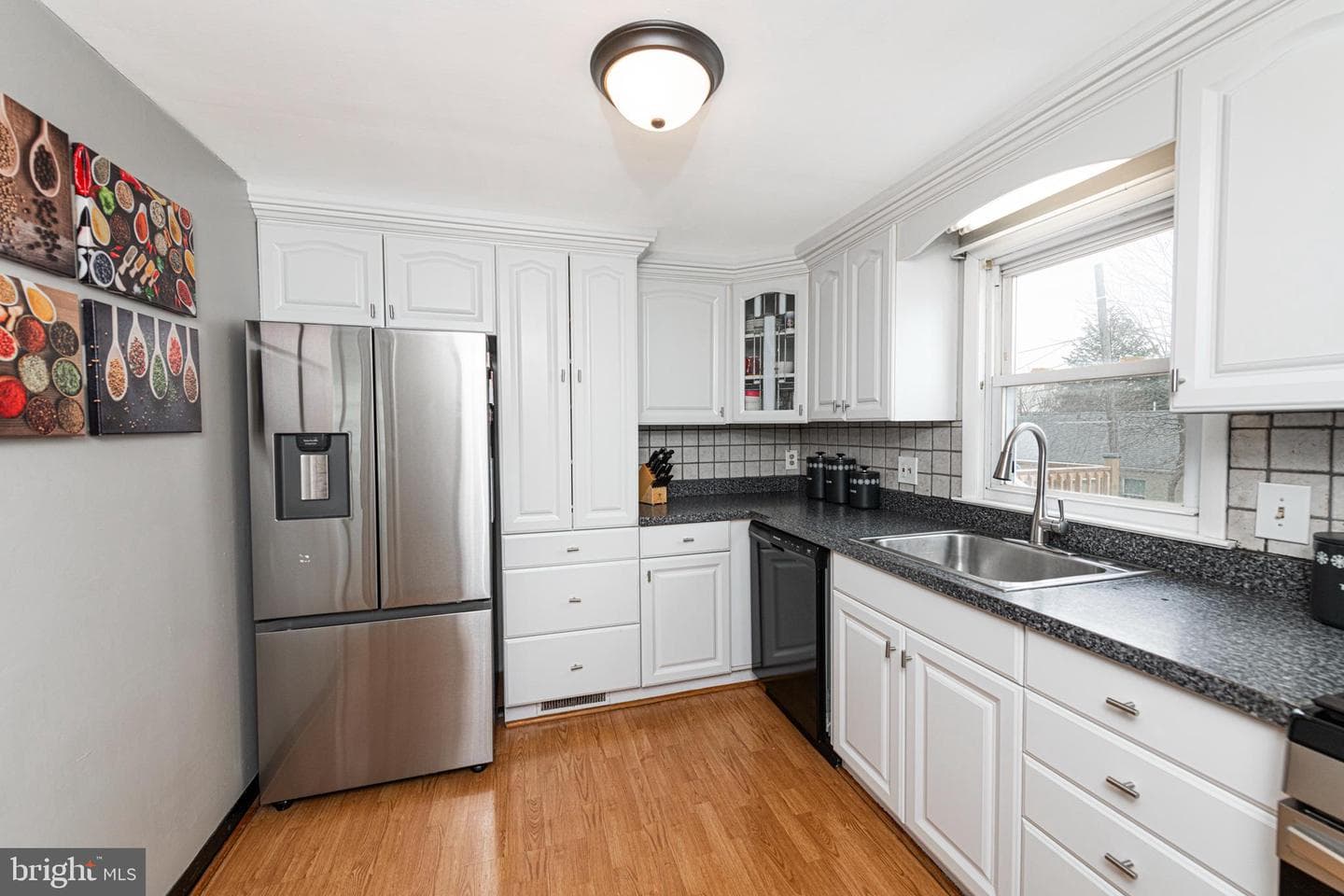 2015 Dutton Mill Road photo 9