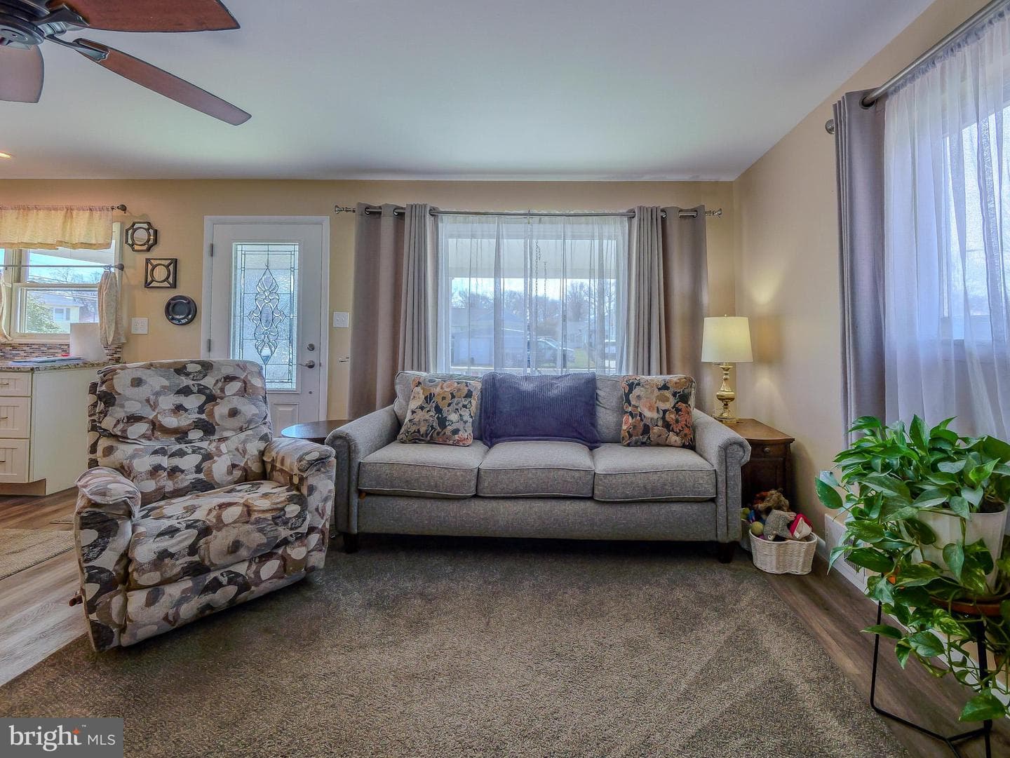 708 James Circle photo 10