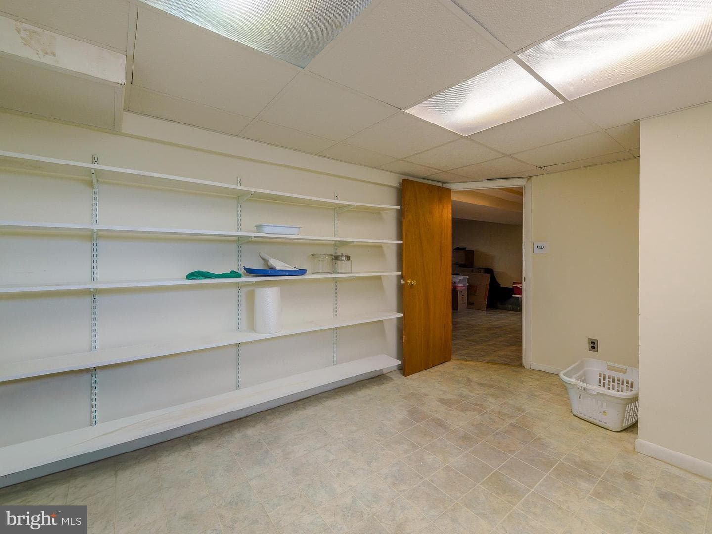 708 James Circle photo 38