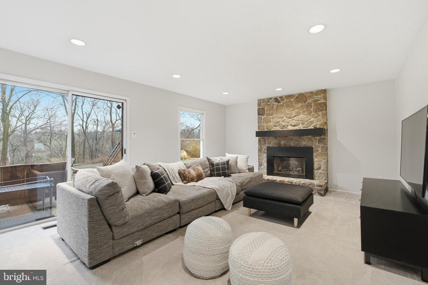 305 Countryview Drive photo 16