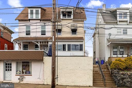 409 S Springfield Road, Clifton Heights