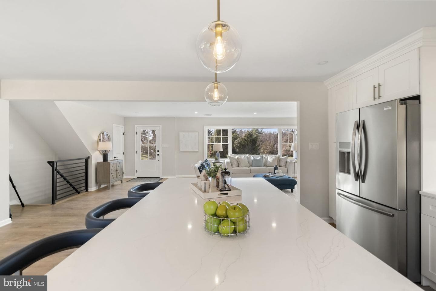 499 Collins Drive photo 23