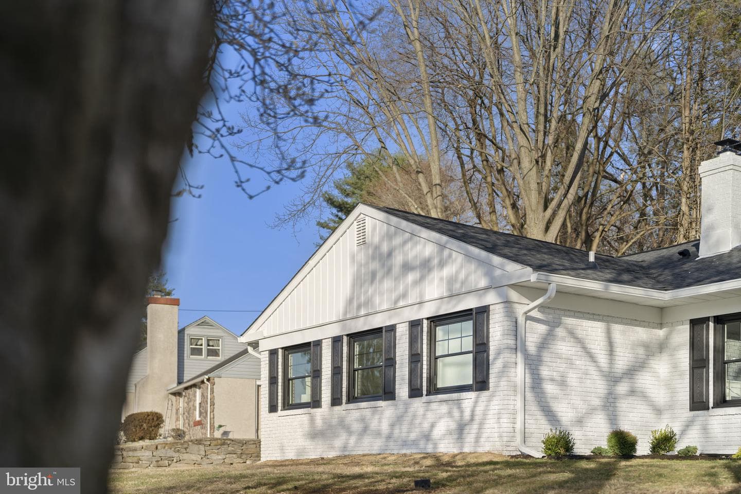 499 Collins Drive photo 78