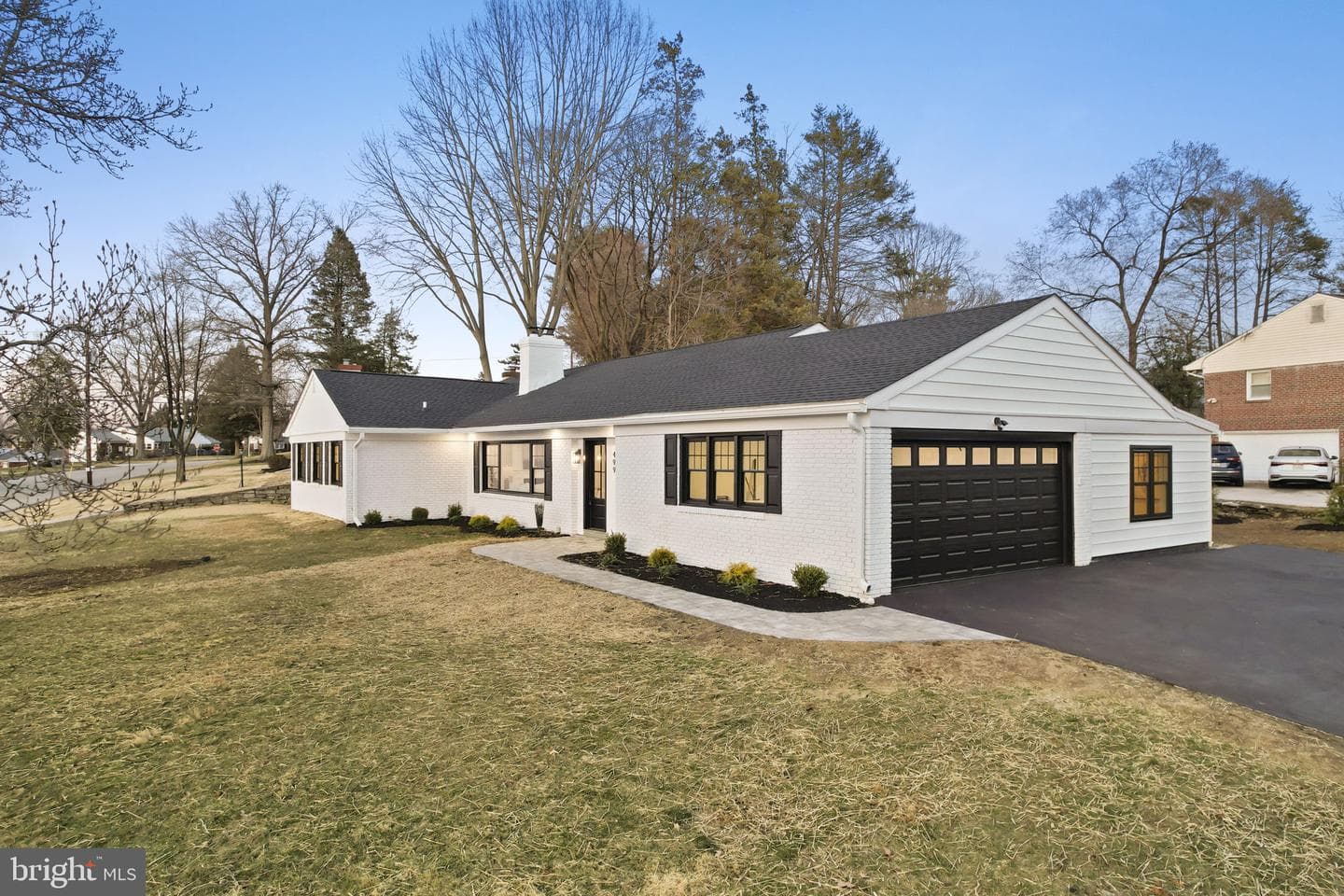499 Collins Drive photo 80