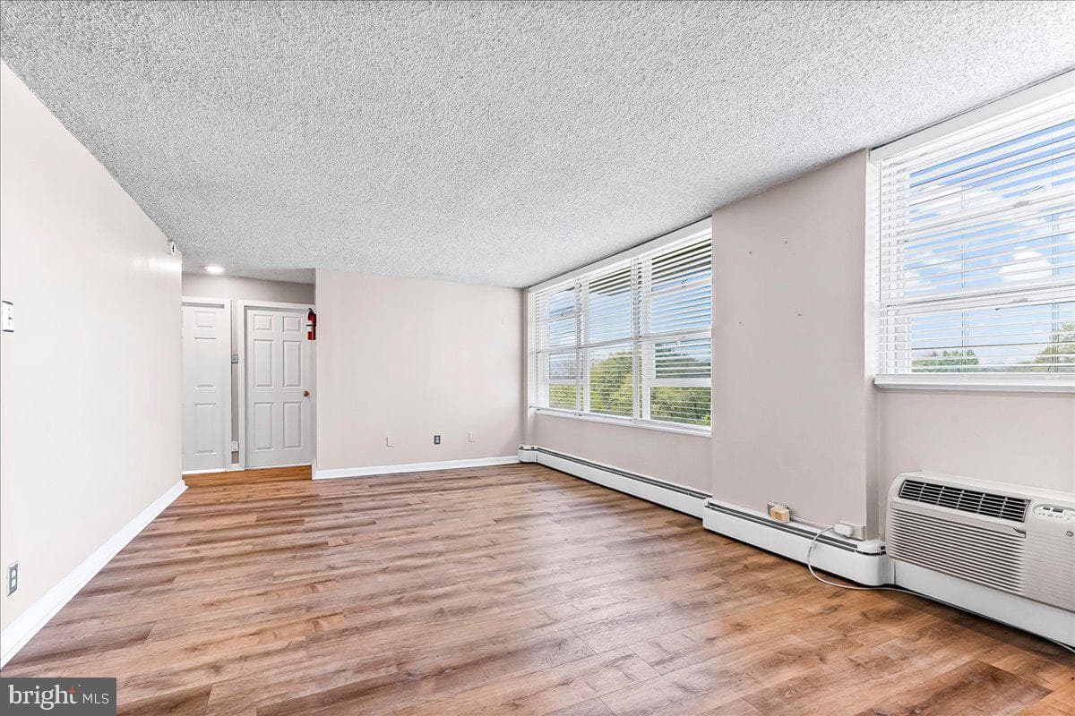 1030 E Lancaster Avenue #431 photo 15