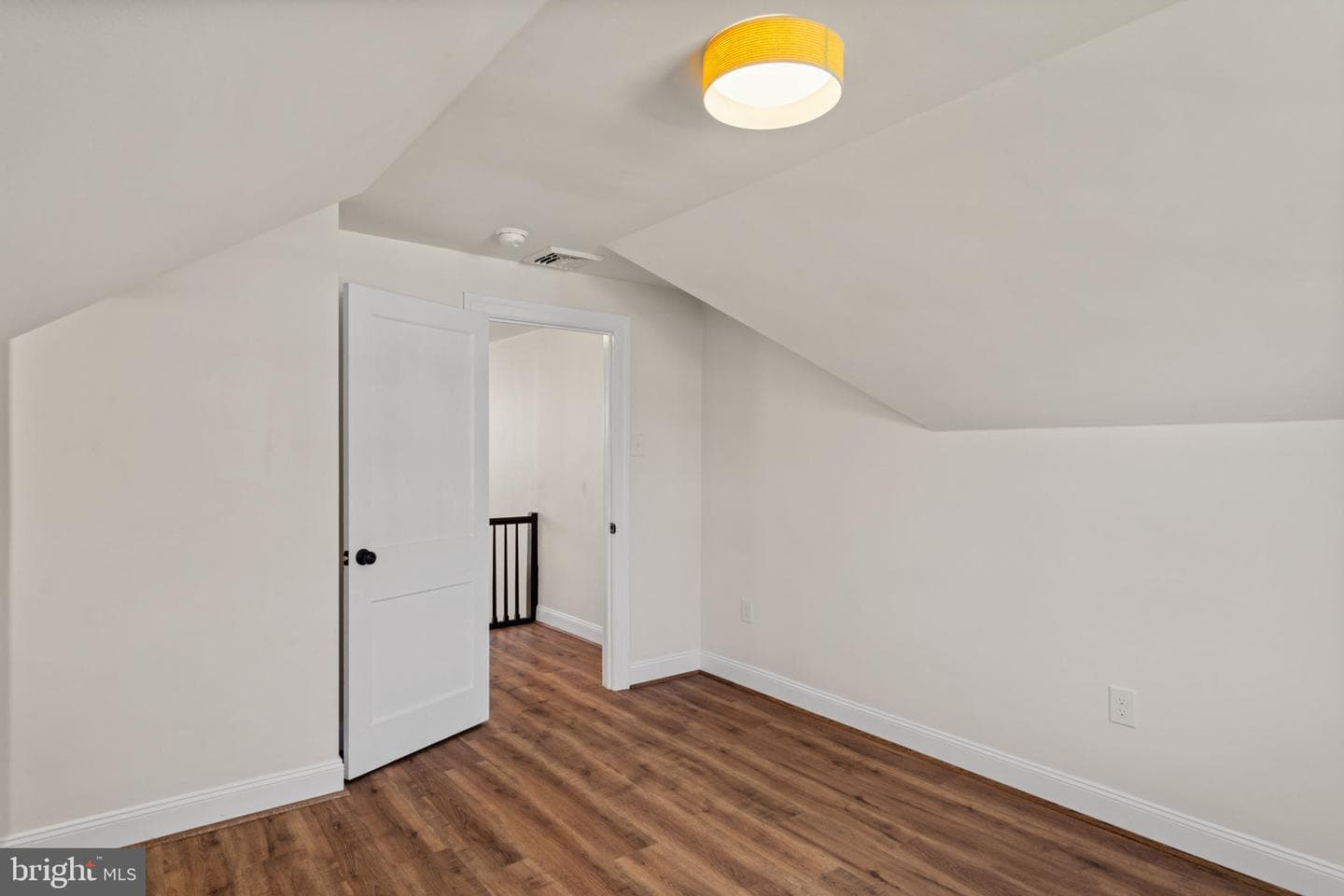1439 Dorchester Road photo 46