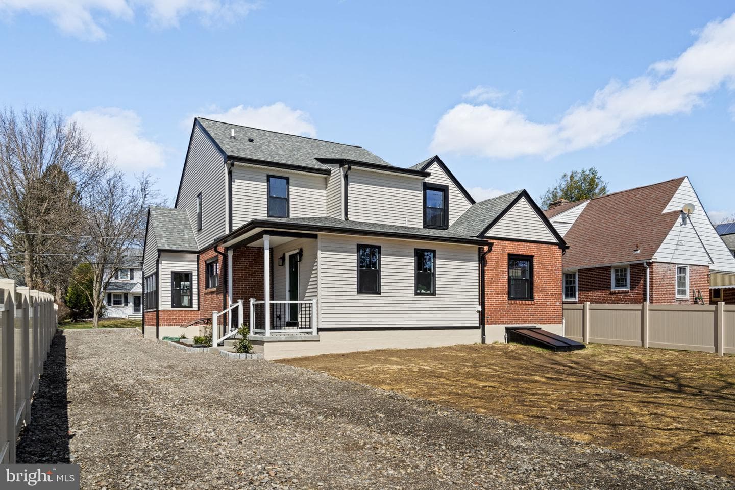 1439 Dorchester Road photo 56