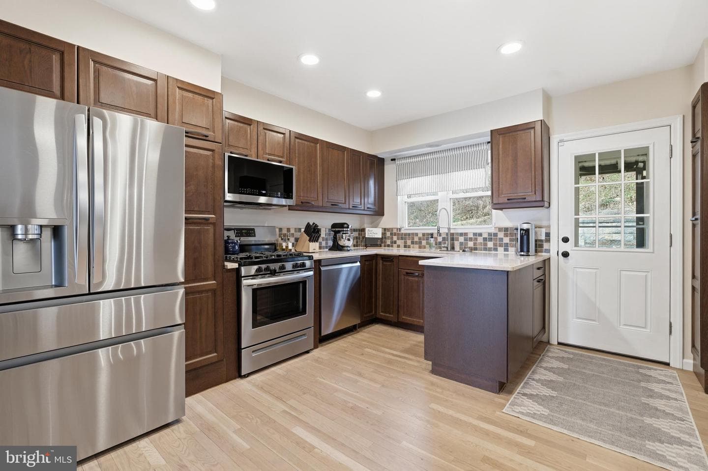 114 Myrtle Avenue photo 13