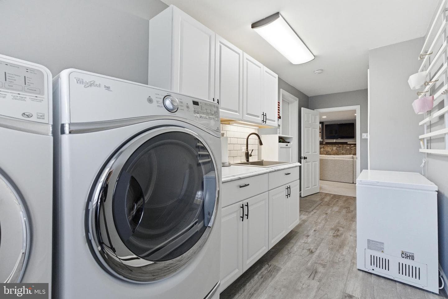 114 Myrtle Avenue photo 37