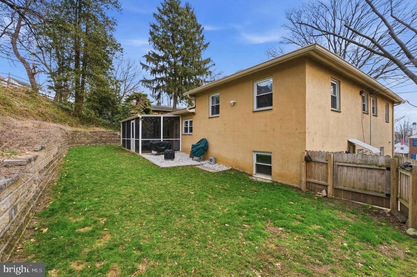 114 Myrtle Avenue photo 42