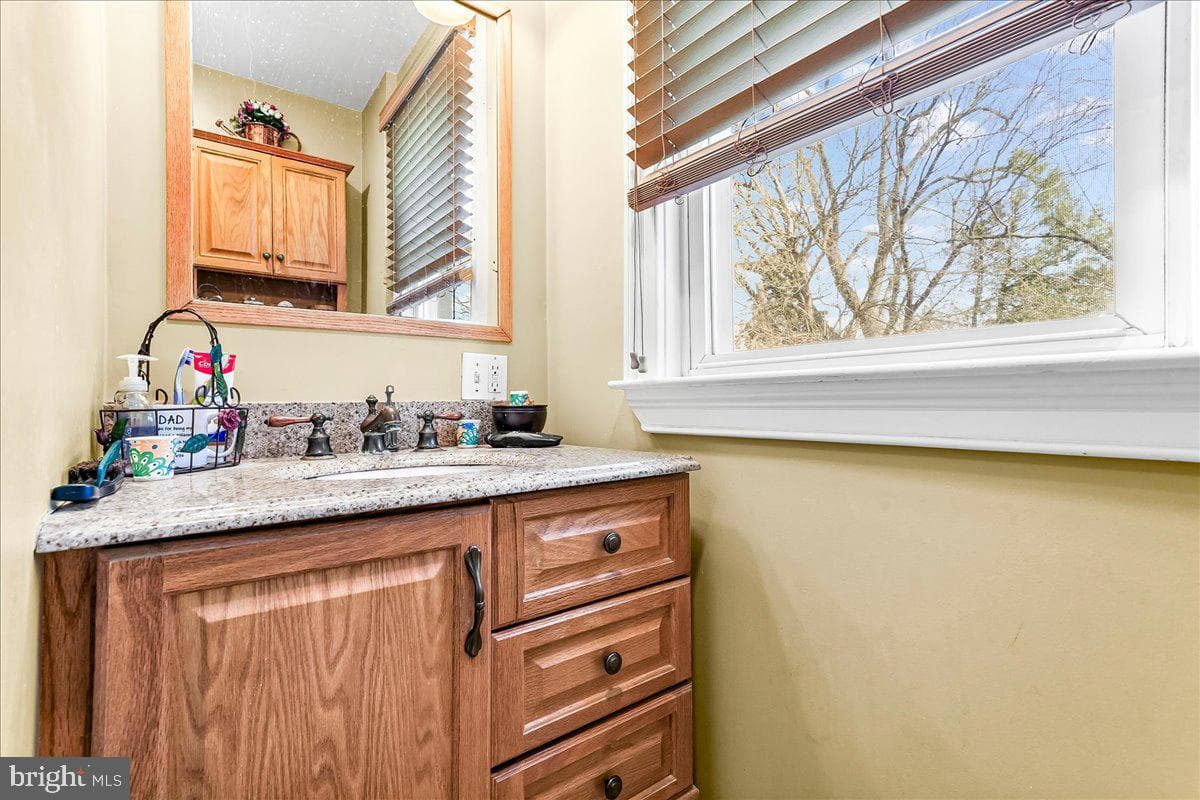 341 Blanchard Road photo 23