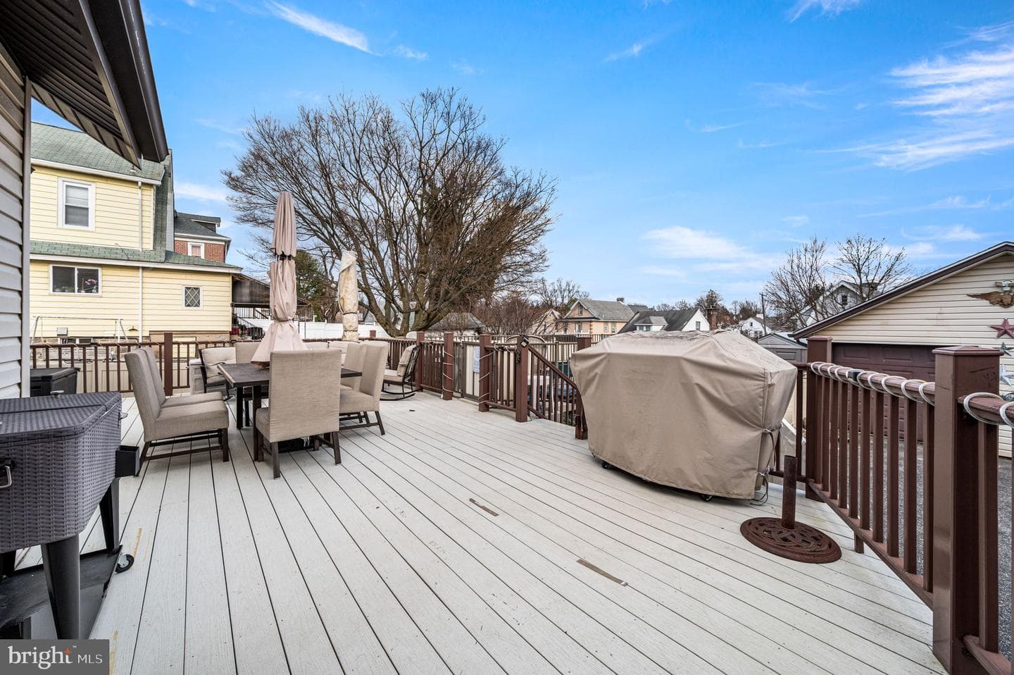 235 Ardmore Avenue photo 17