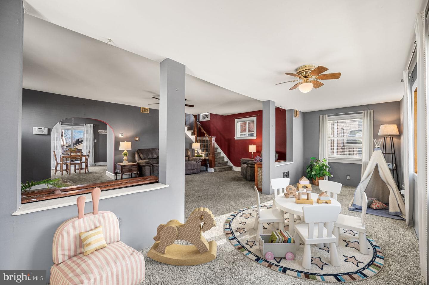 235 Ardmore Avenue photo 3