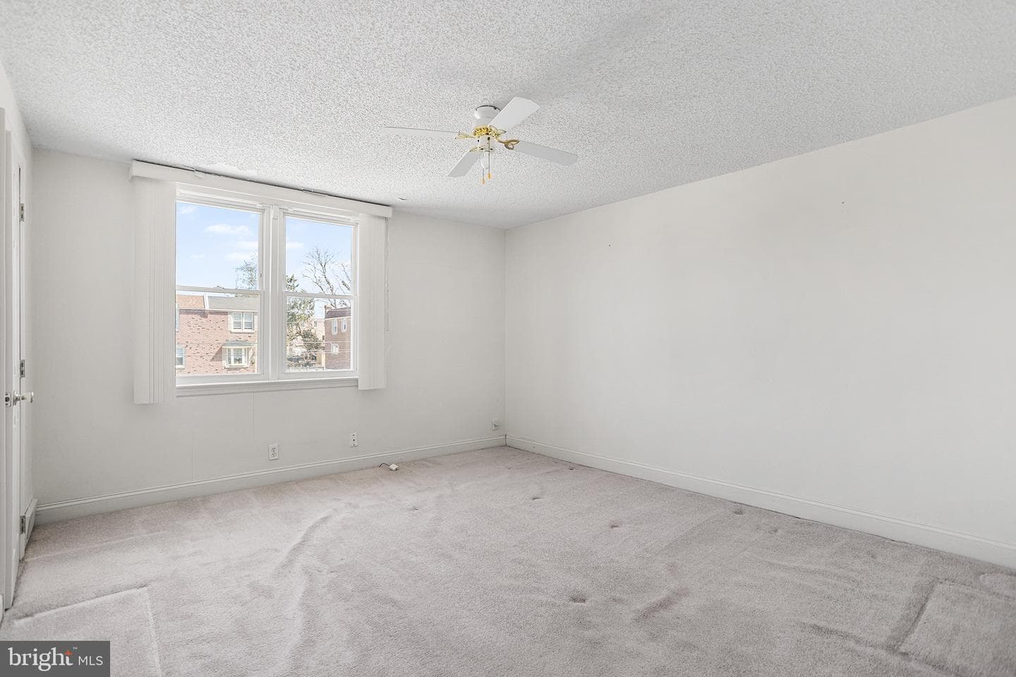 1032 Brookwood Lane photo 10