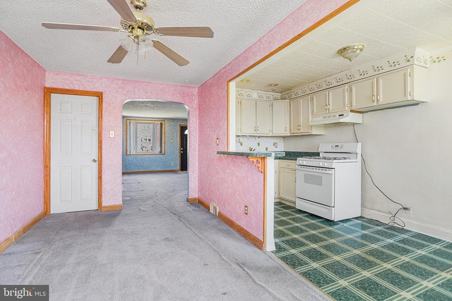 1032 Brookwood Lane photo 7