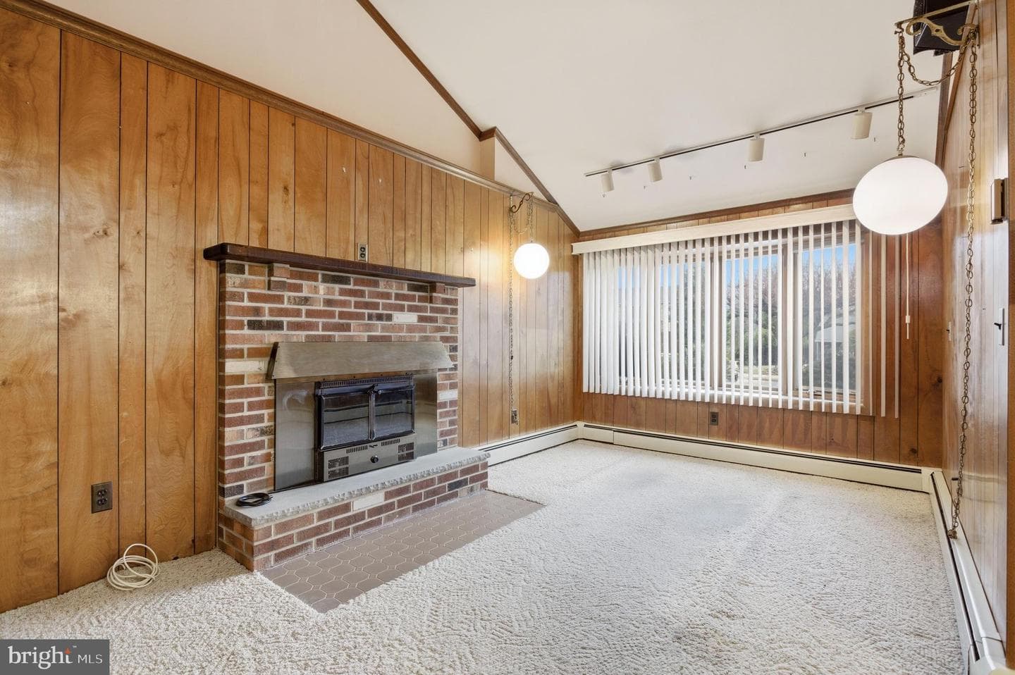 110 S New Ardmore Avenue photo 12
