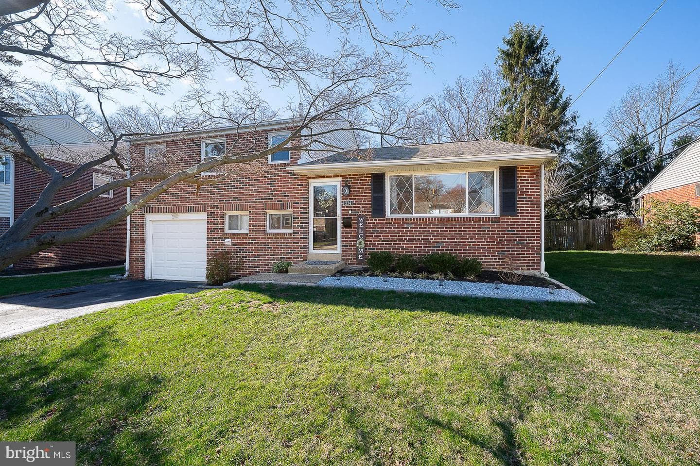 334 Parham Road photo 2