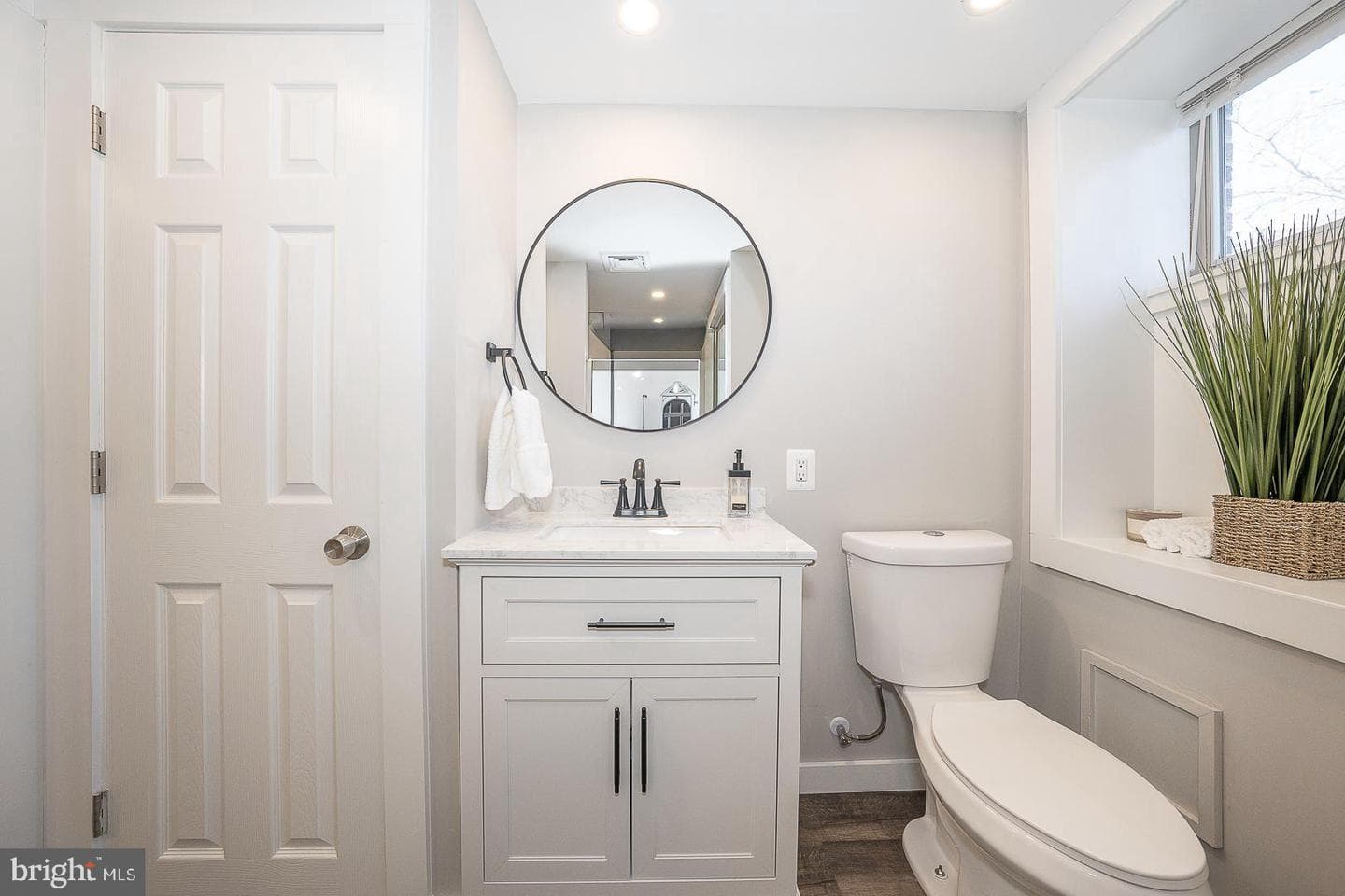 334 Parham Road photo 29