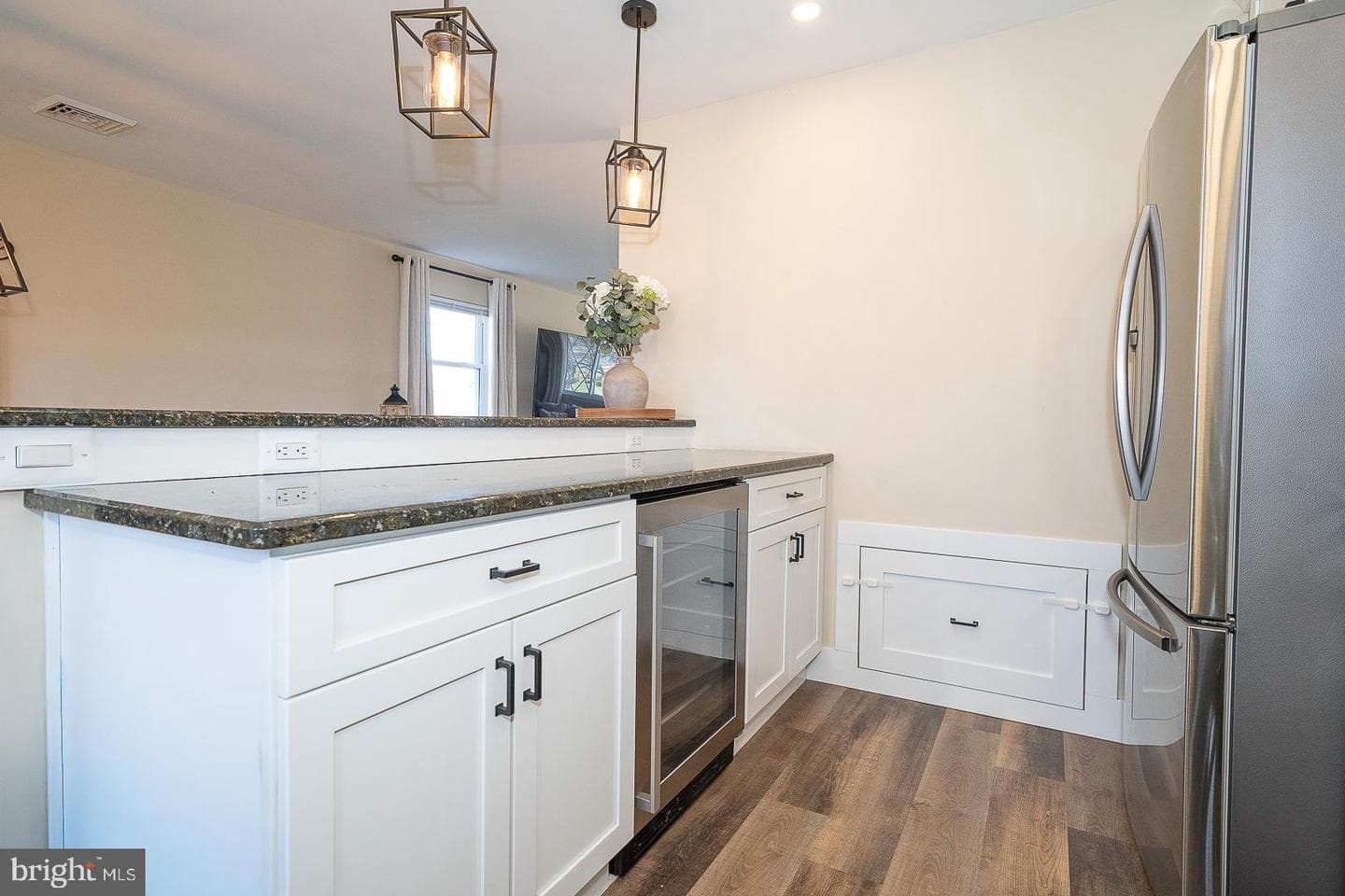 334 Parham Road photo 9