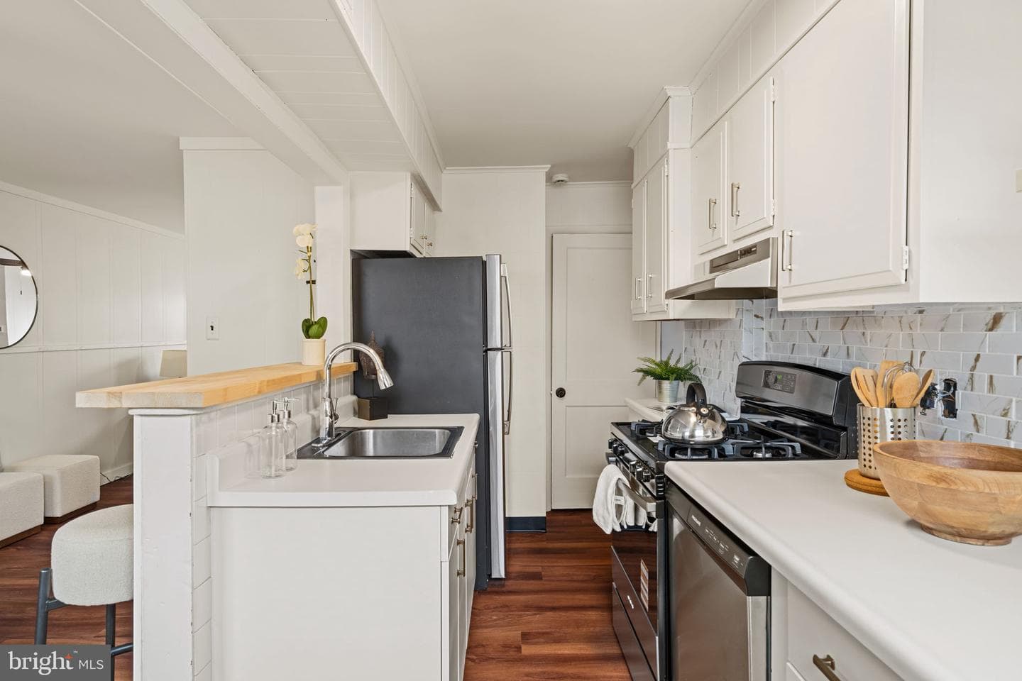 810 Bennington Road photo 13