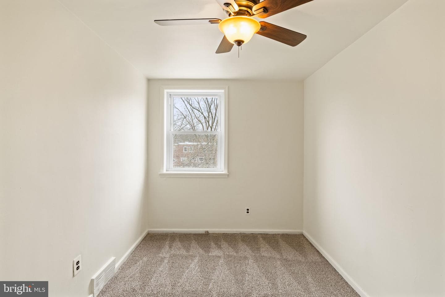 810 Bennington Road photo 23