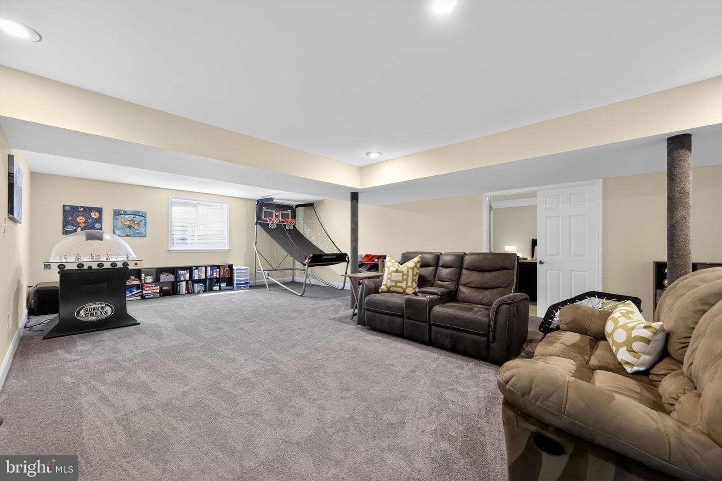 3 Strathmore Court photo 34