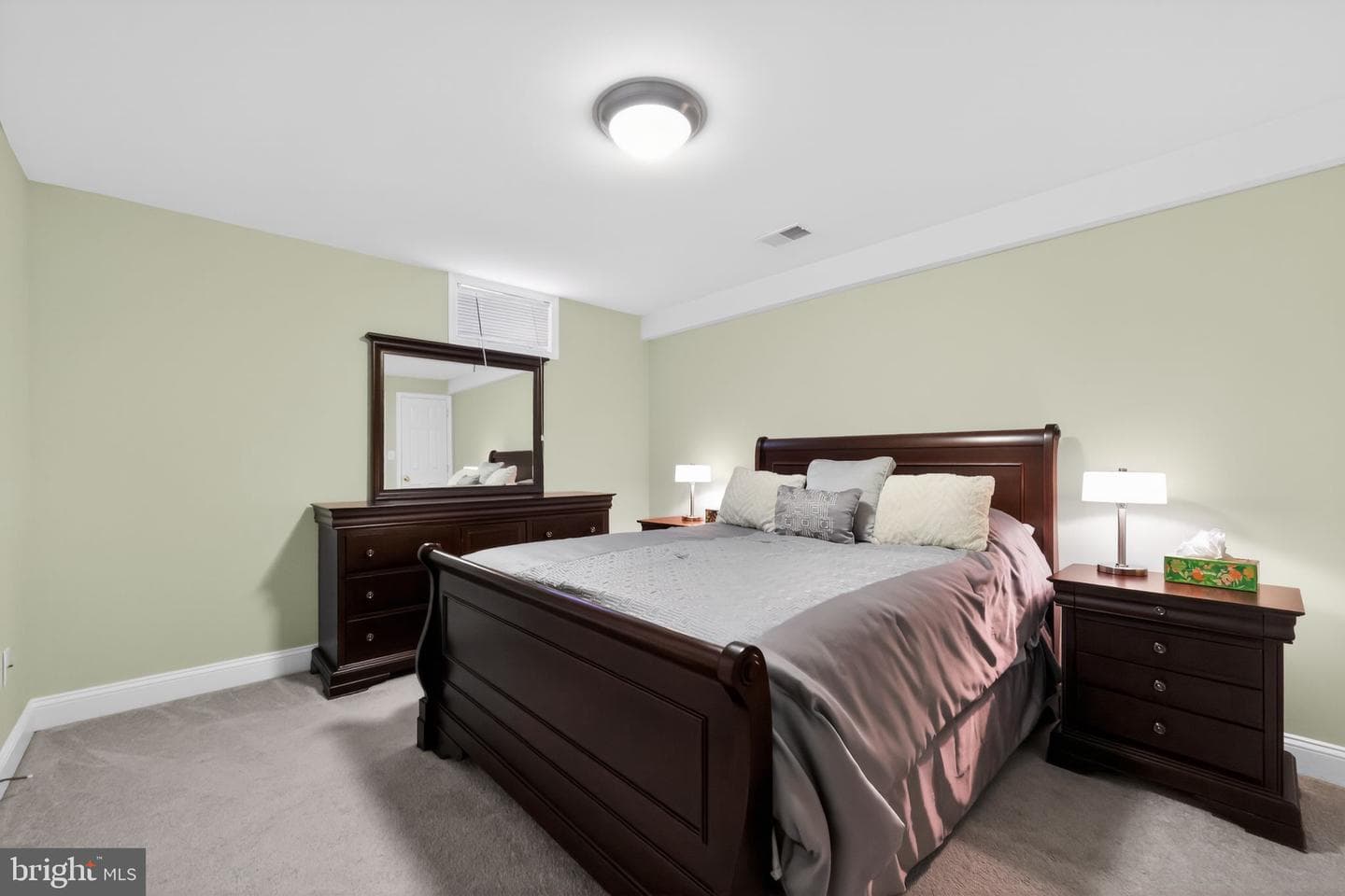3 Strathmore Court photo 35
