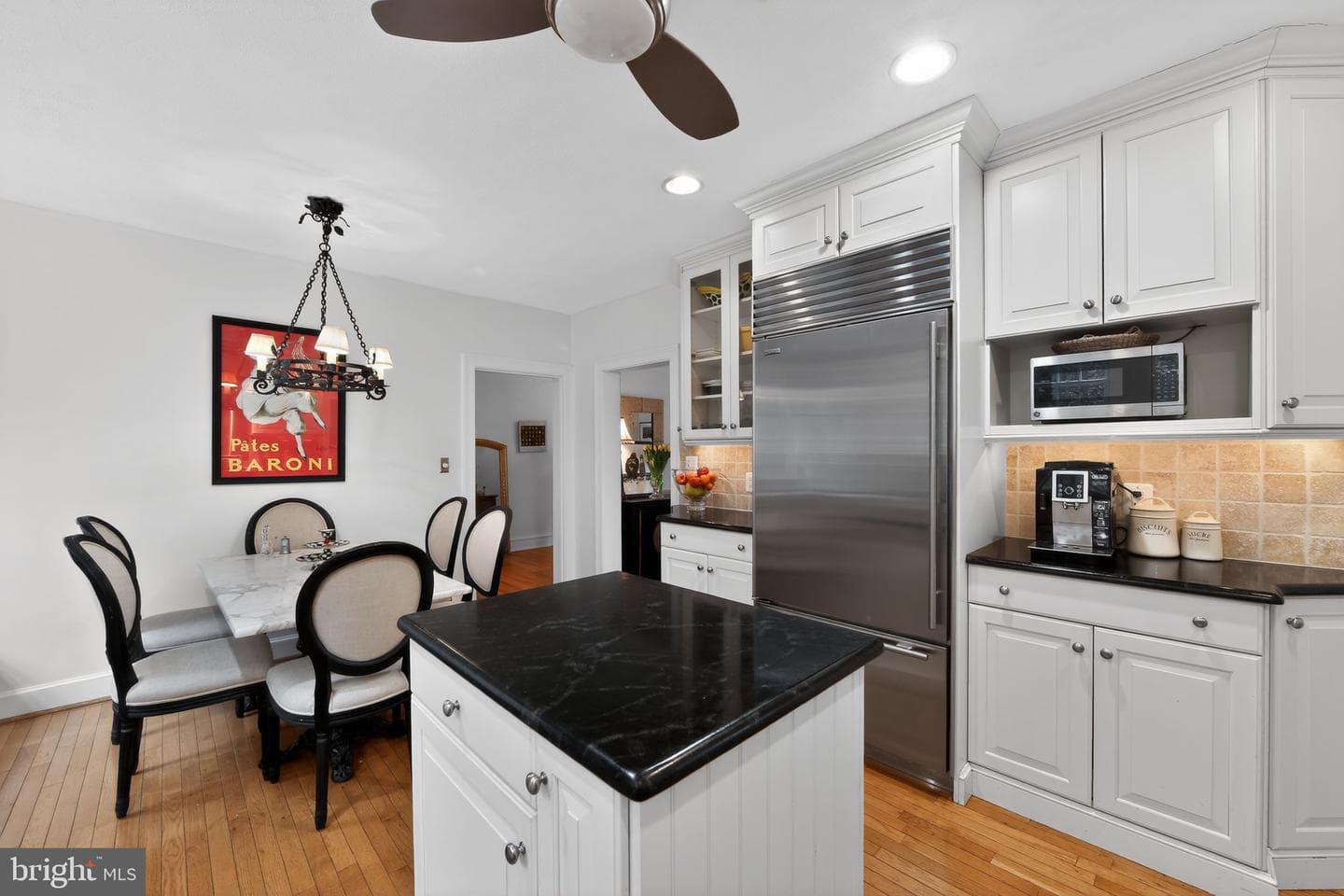 306 Windsor Avenue photo 12