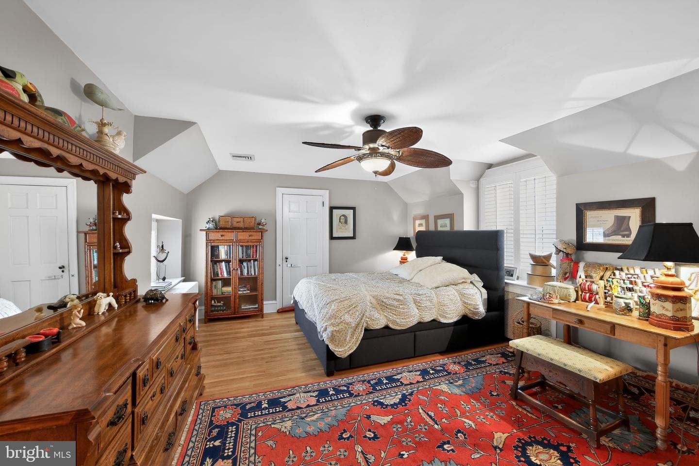 306 Windsor Avenue photo 27