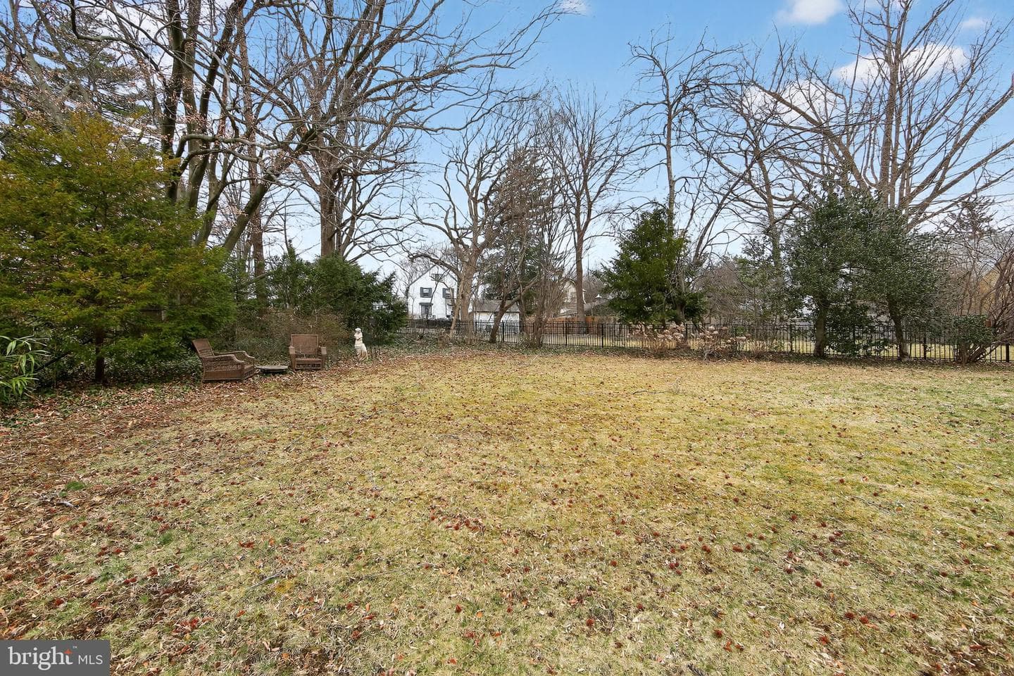 306 Windsor Avenue photo 36