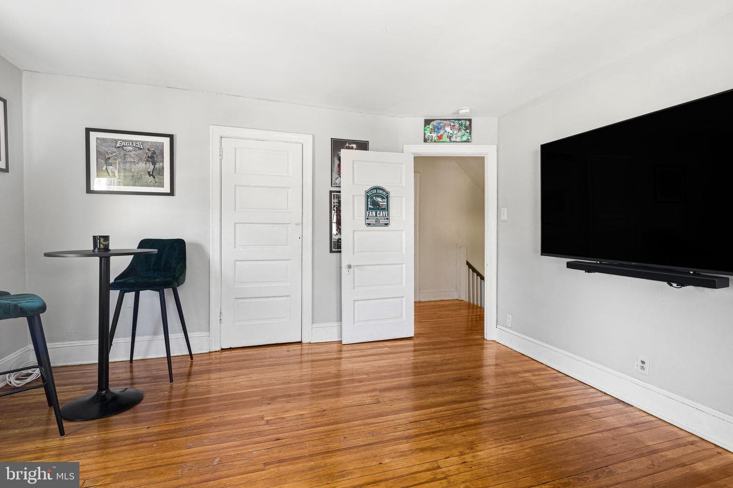 81 Price Avenue photo 16