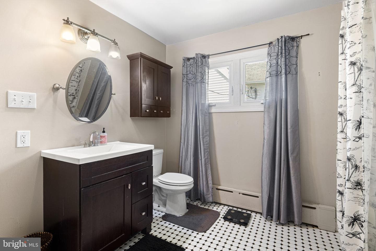 81 Price Avenue photo 18