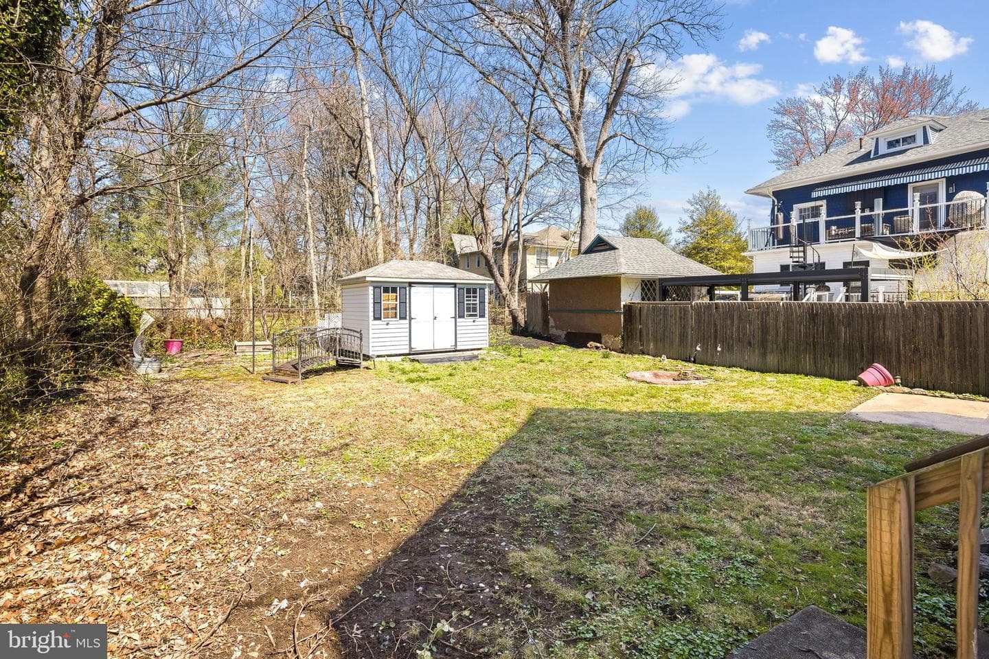 81 Price Avenue photo 28