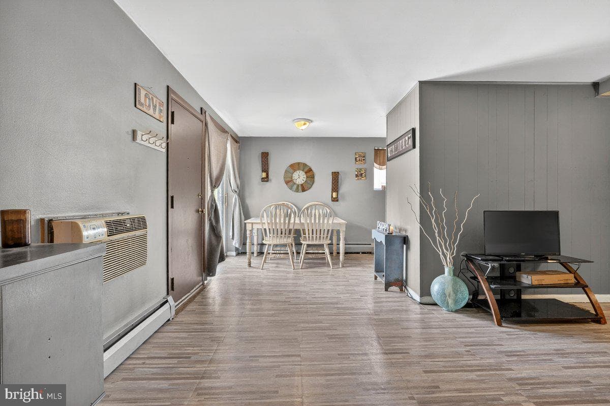 100 E Glenolden Avenue #o-1 photo 5