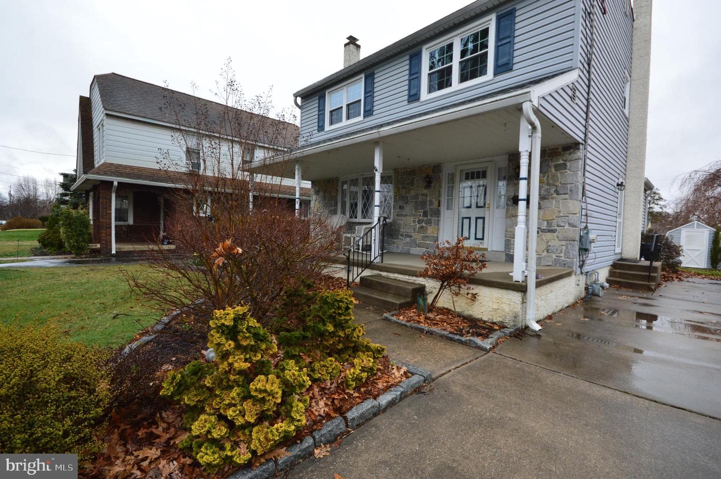 417 Tasker Street photo 4
