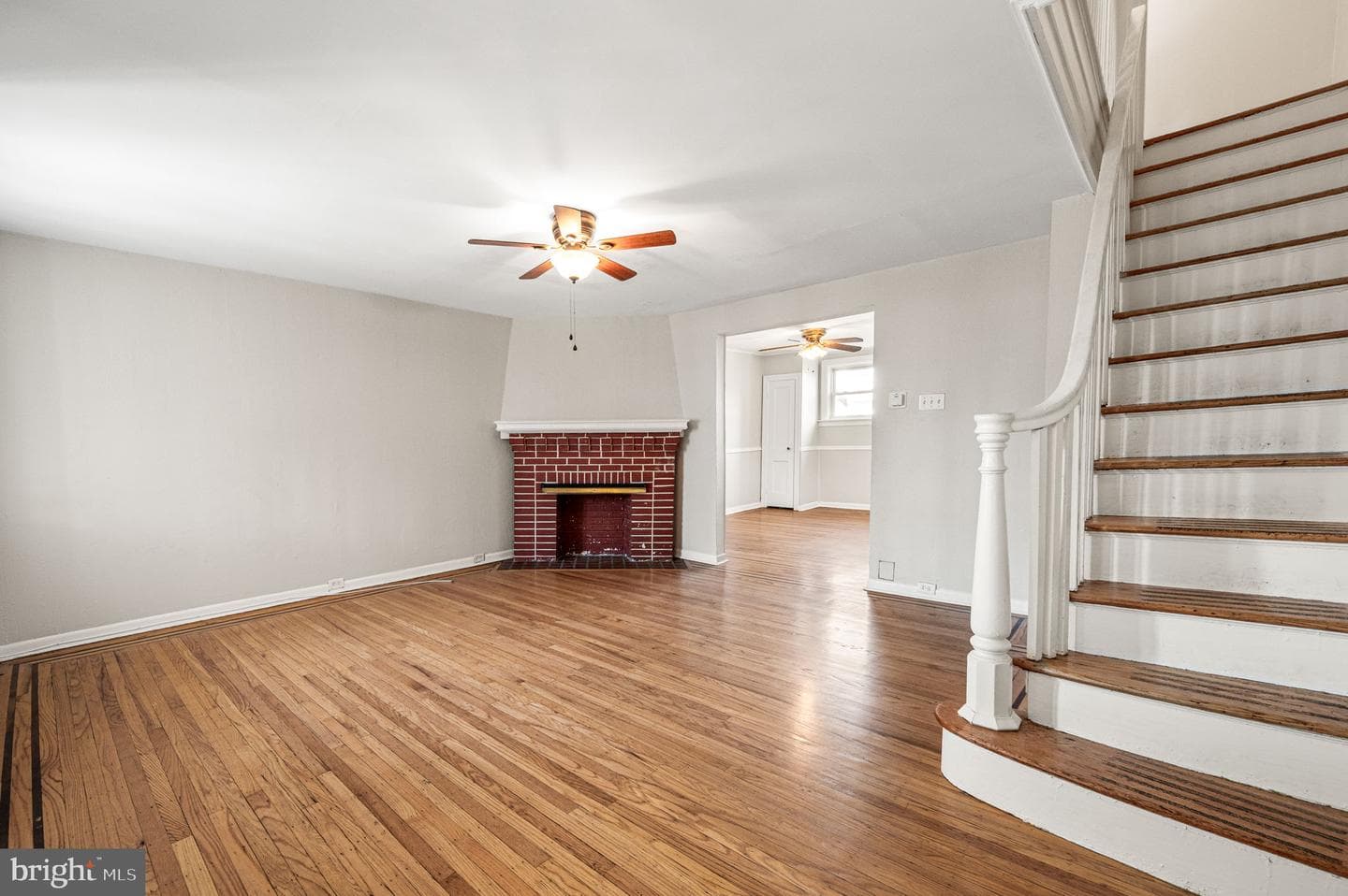 209 Wabash Avenue photo 5