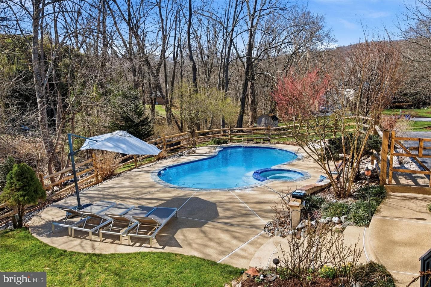 50 Allyssa Drive photo 35