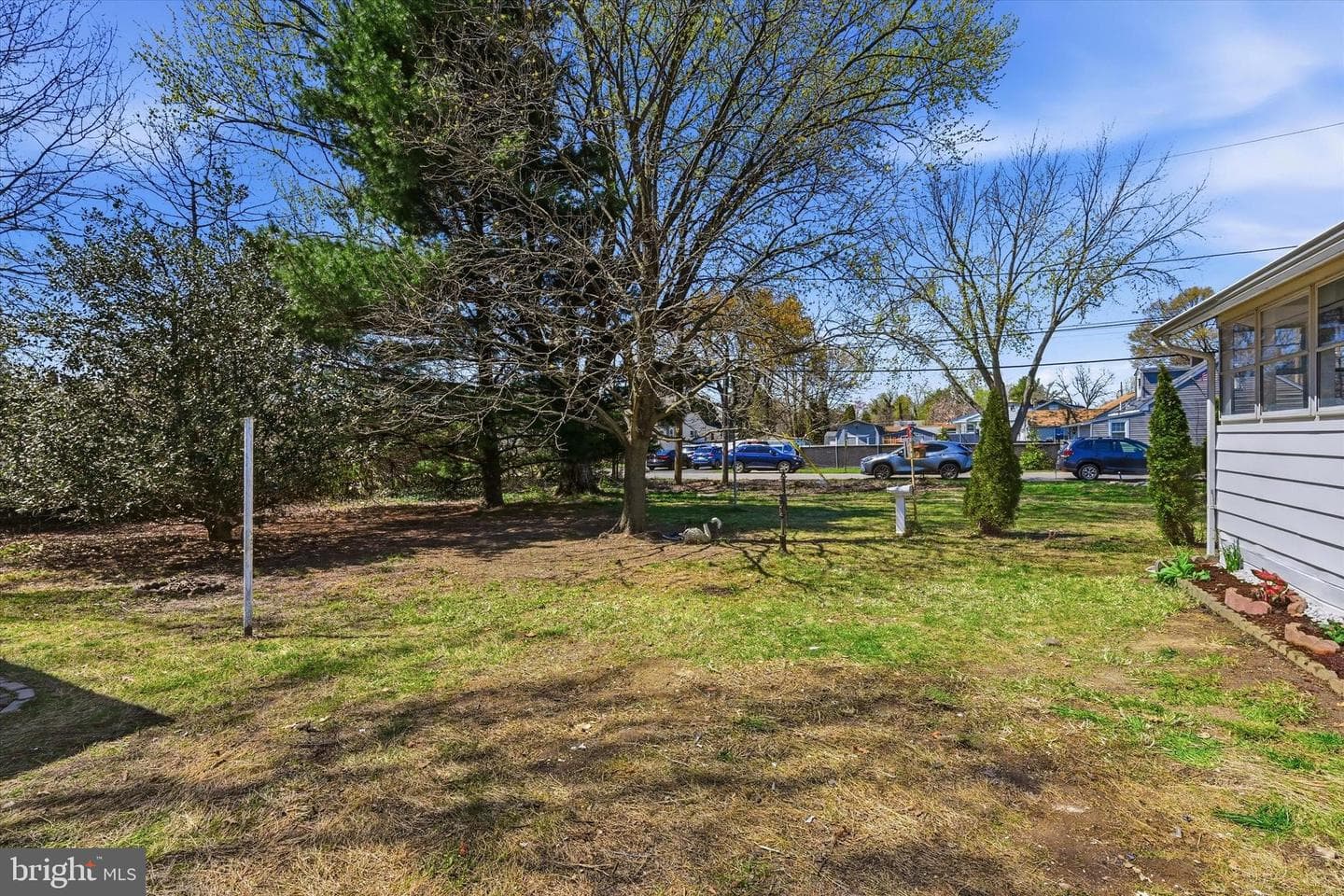 524 Bethel Avenue photo 22