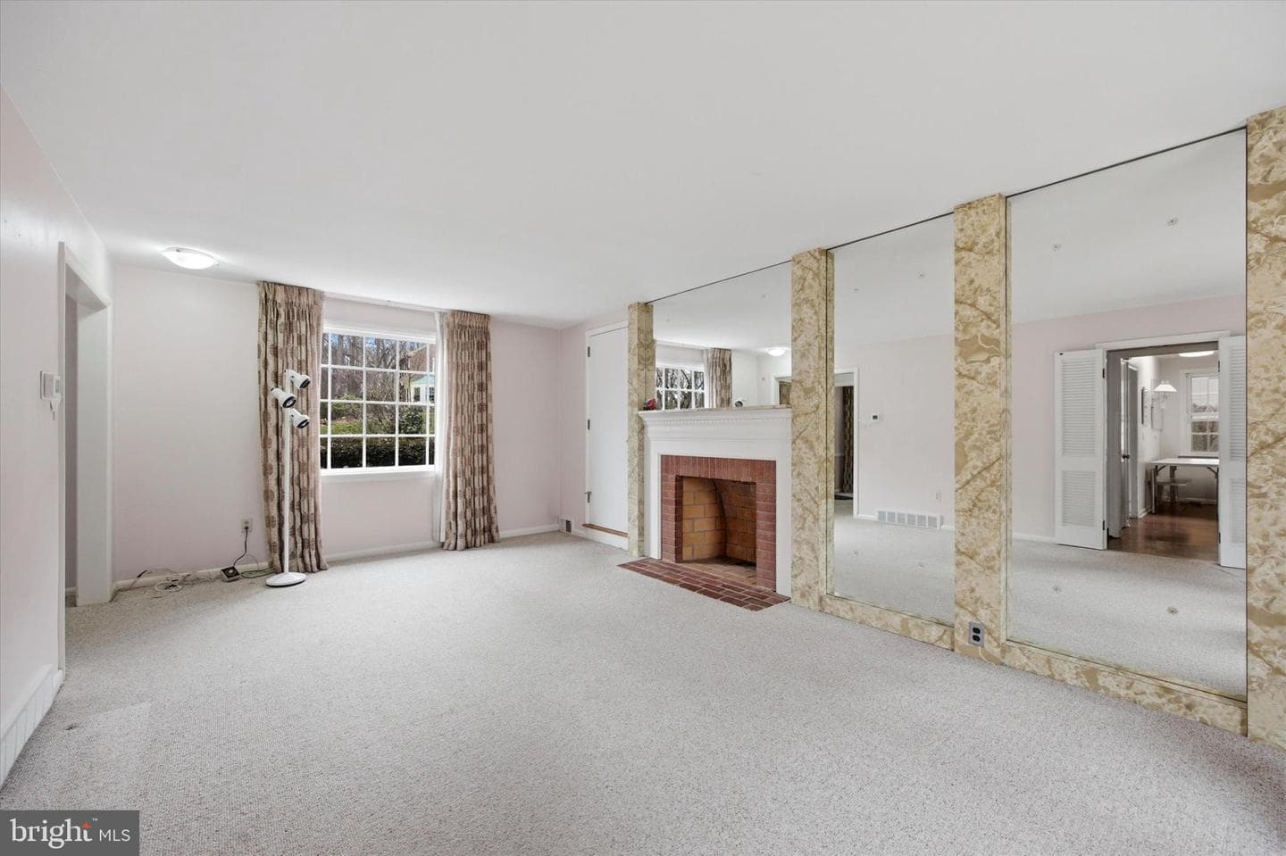 359 Spring Valley Road photo 6