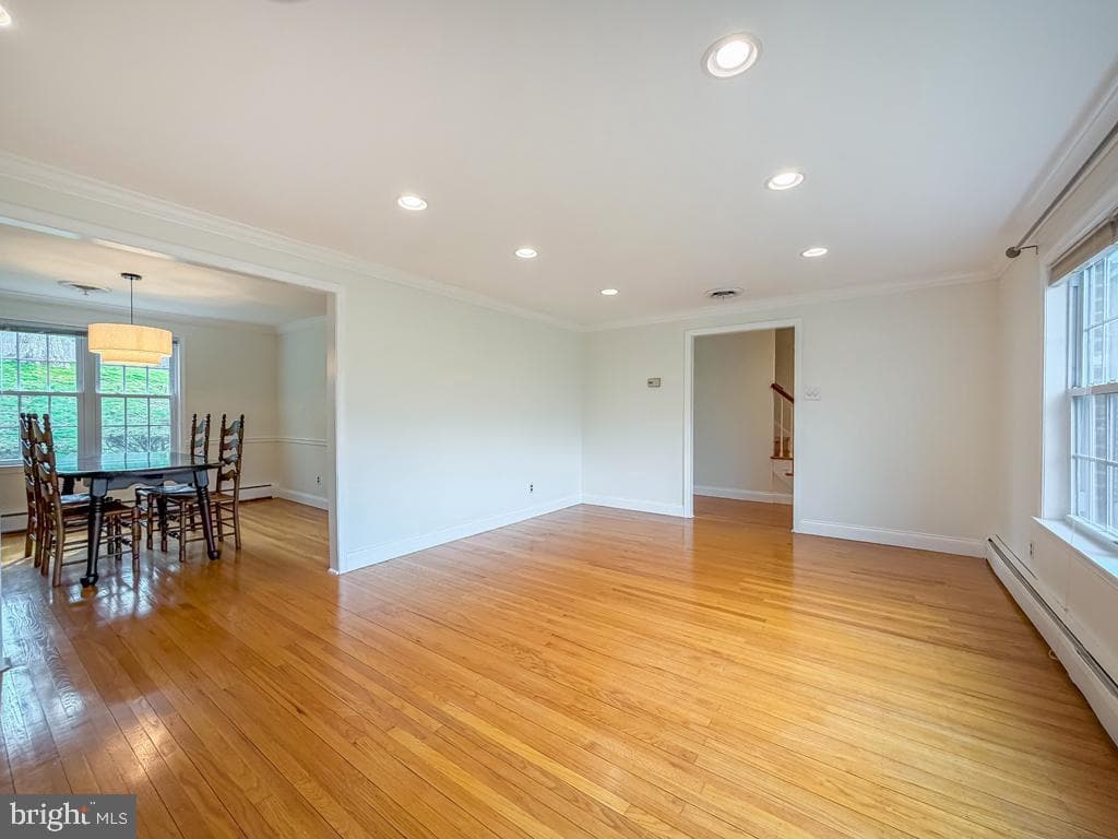 221 Foxcroft Road photo 11