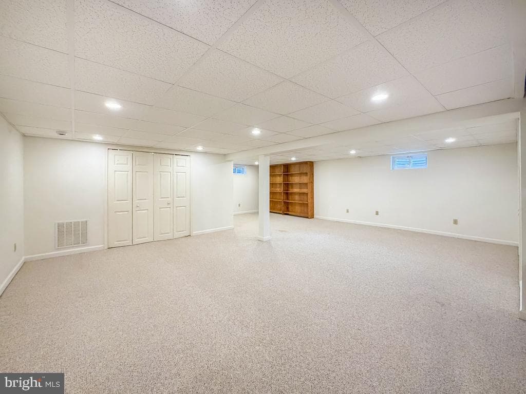 221 Foxcroft Road photo 42