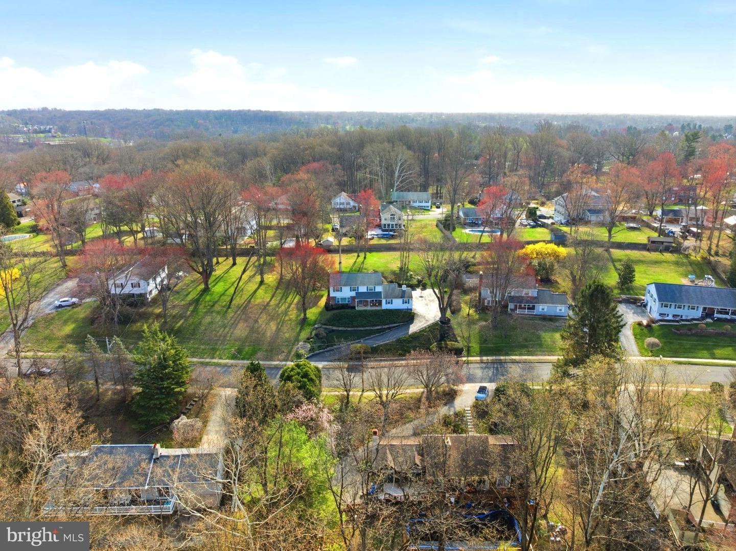 221 Foxcroft Road photo 60
