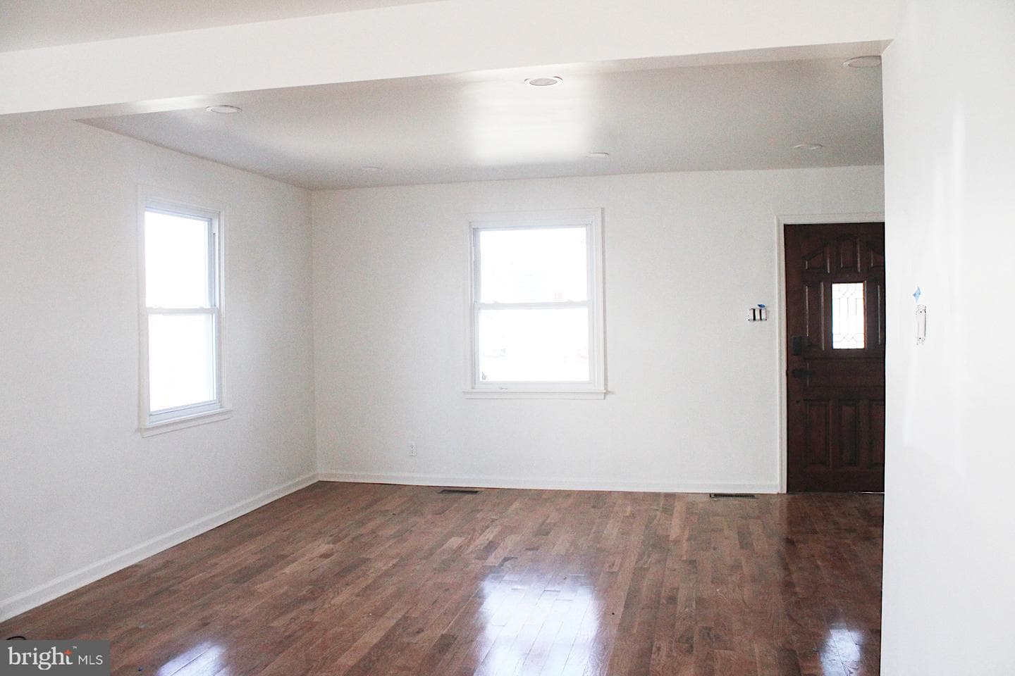 307 Park Circle photo 12