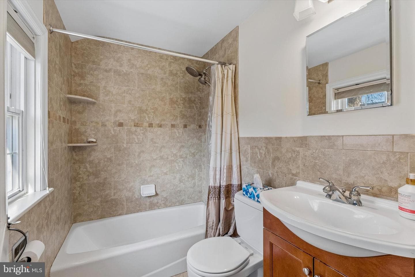 42 Greenhill Road photo 12