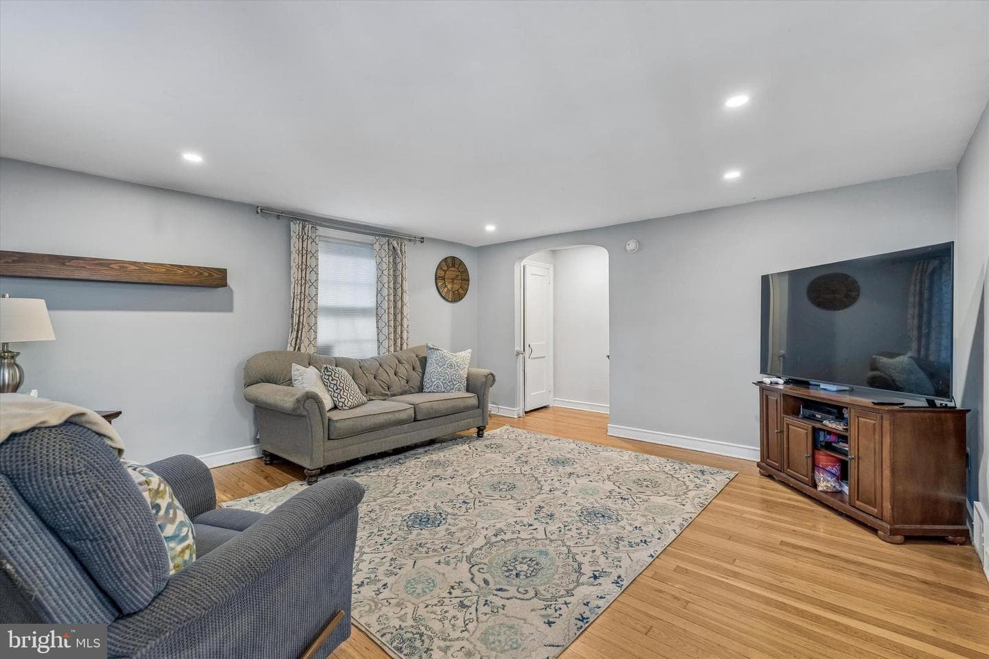 42 Greenhill Road photo 2