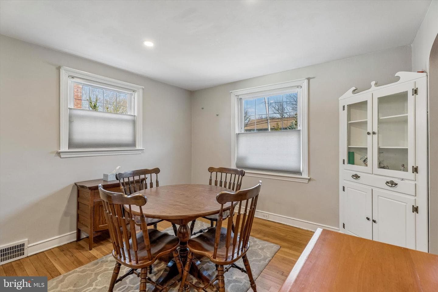 42 Greenhill Road photo 7